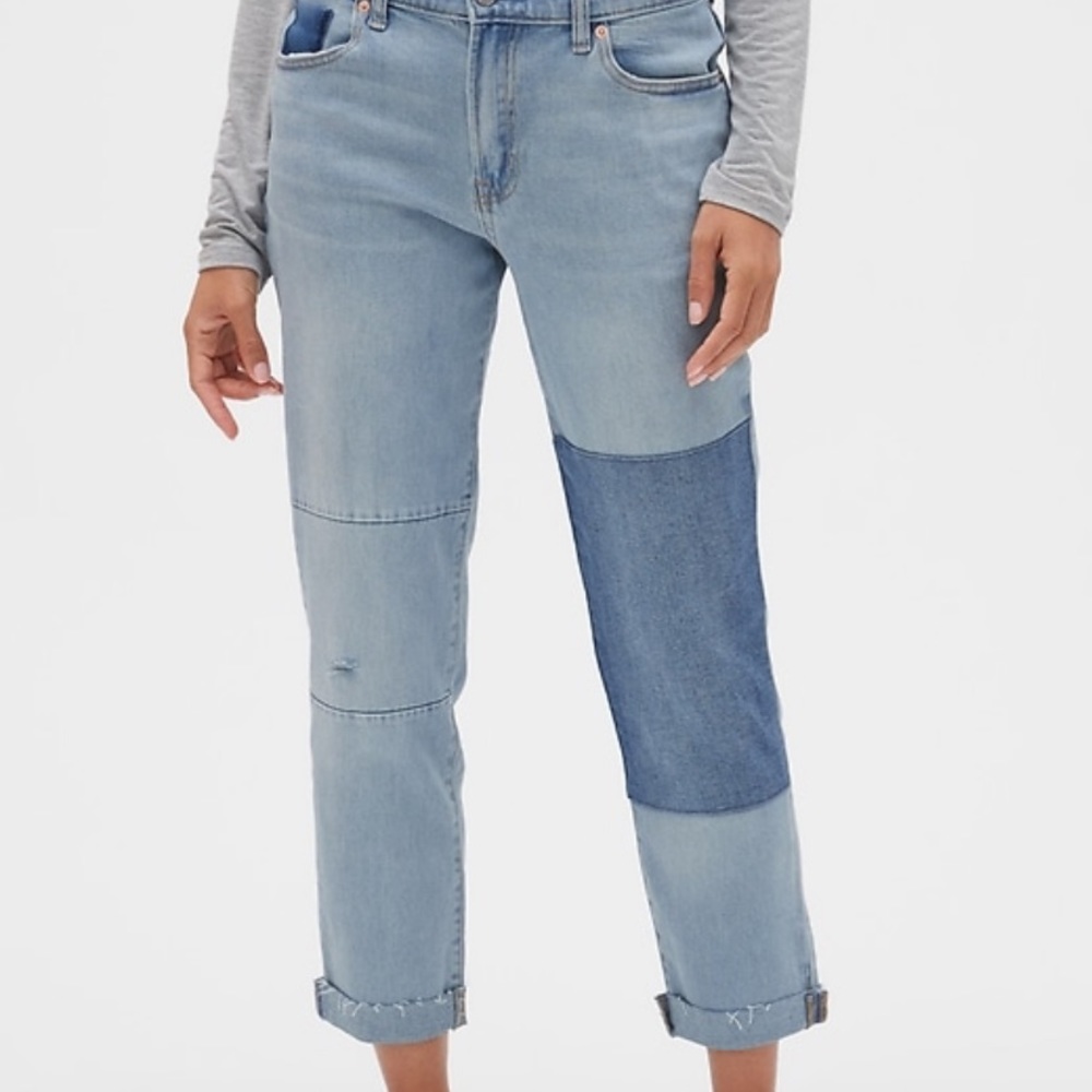 Light wash patch jeans